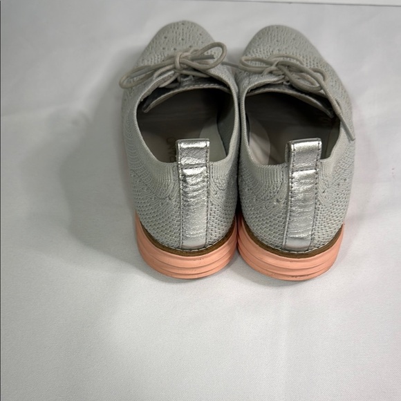 Cole Haan Gray and Pink Flats with Sophisticated Style - Picture 4 of 8